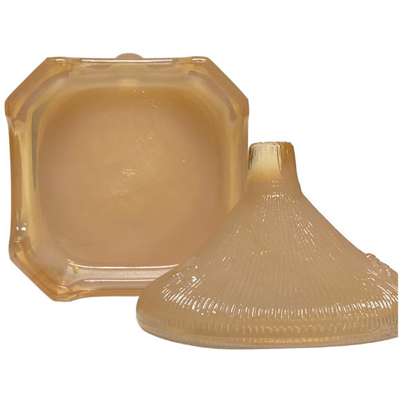 Boyds Crystal Art Glass Rosie Pink Beehive Honey Jar with Lid 1999 - Picture 3 of 7